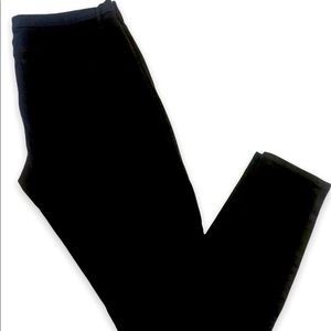 GAP 33 Tall True Skinny in black